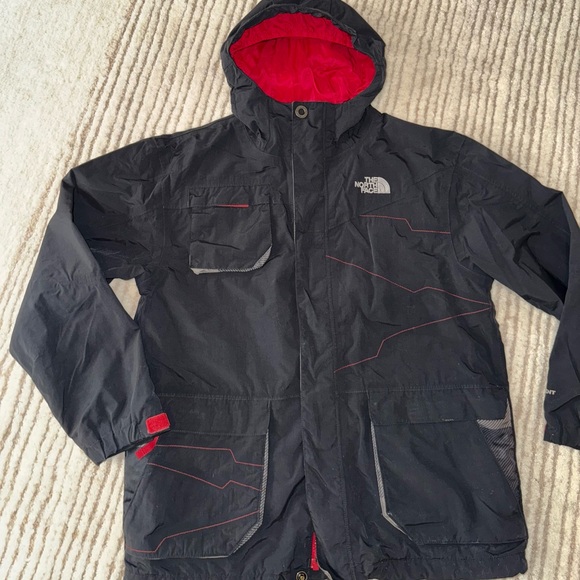 The North Face Black and Red Jacket - Picture 1 of 8